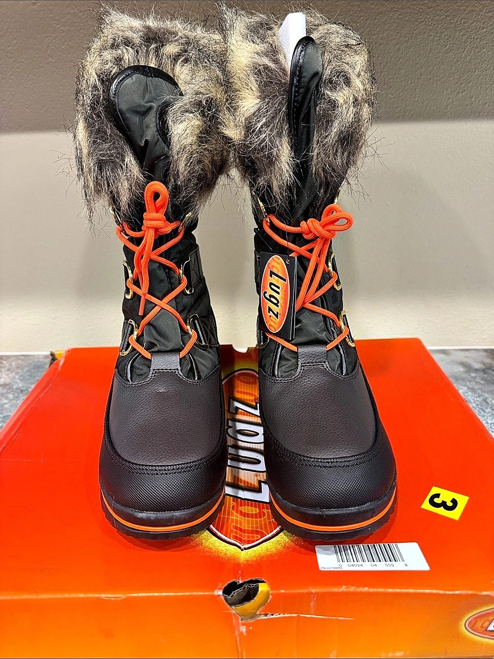 Lugz Fur Winter Boots Black US 8.5M New